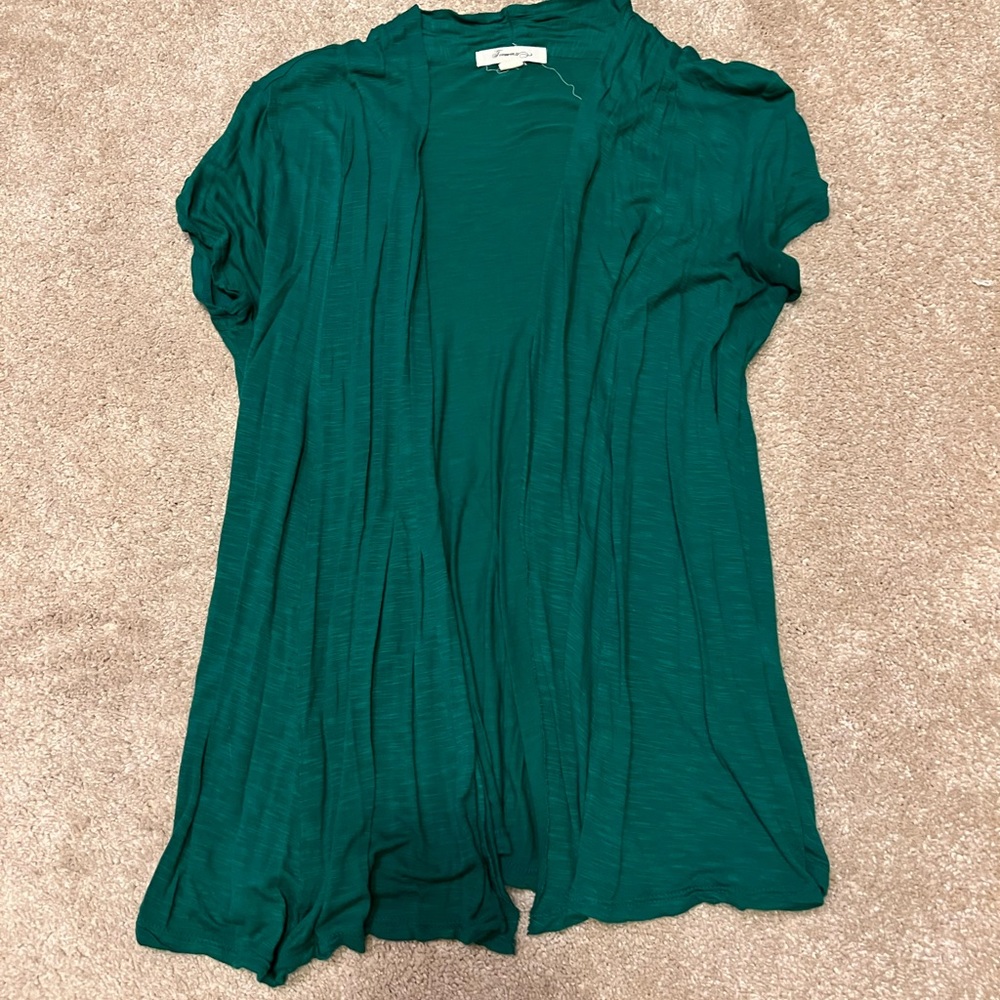 Lightweight kimono style top layer